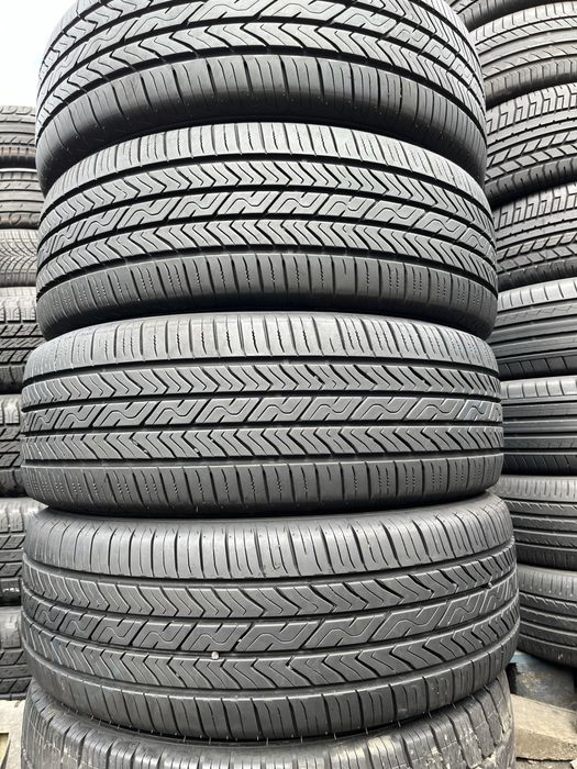 235/60/R18 (літо) Toyo Extensa A/S