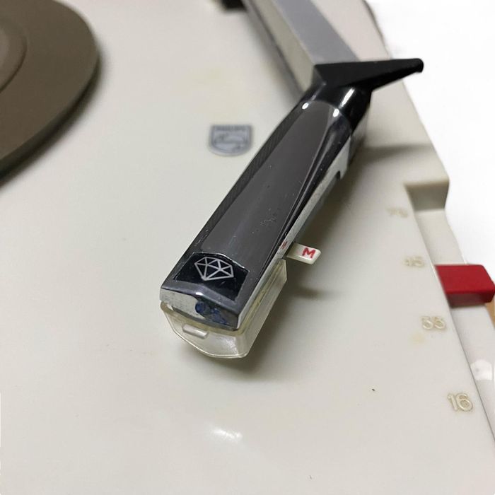 Gira-Discos (Vitrola) Portátil Phillips Stereo