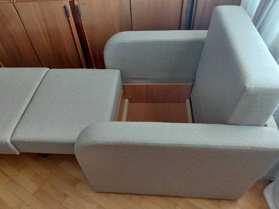 Розкладне крісло