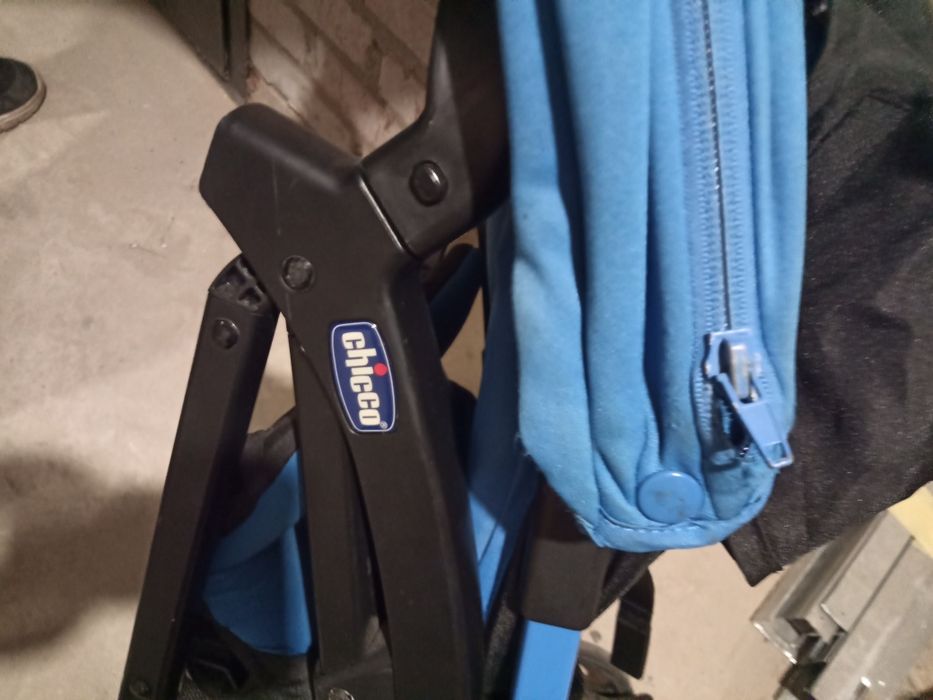 Детская прогулочная коляска.