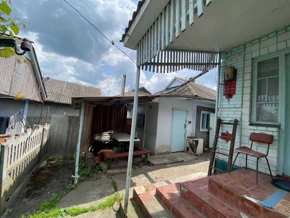 Продам будинок можливо по програмі є відновлення