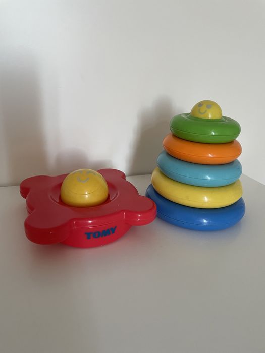 Пірамідка неваляшка розвиваюча для дитини