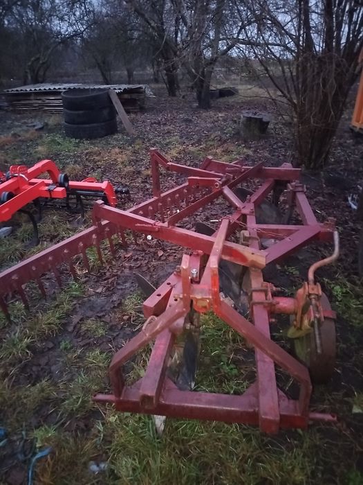 Продам плуг ПЛН 3-35