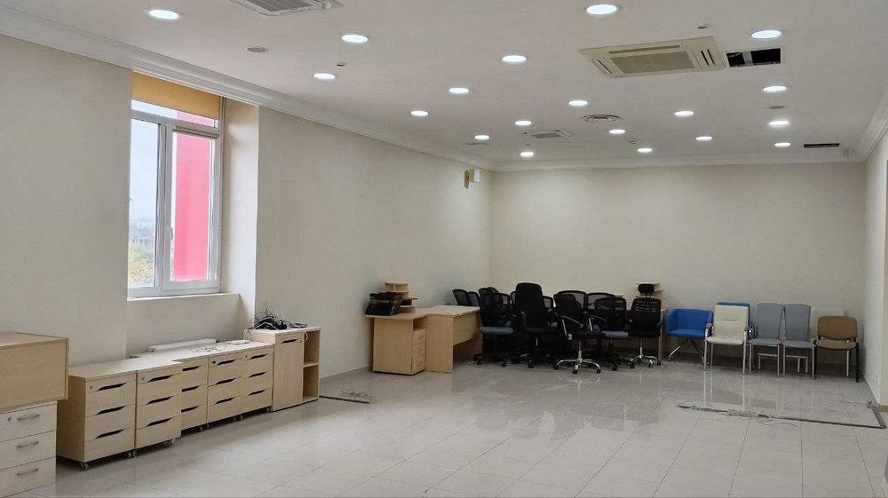 Здам свій офіс 100 кв. пр.Науки 9, Центр, 4$/кв.м