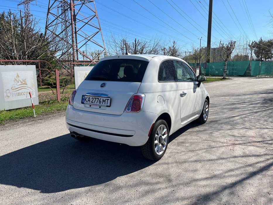 Продам Fiat 500, автомат 1.4, білий колір, 2017 року