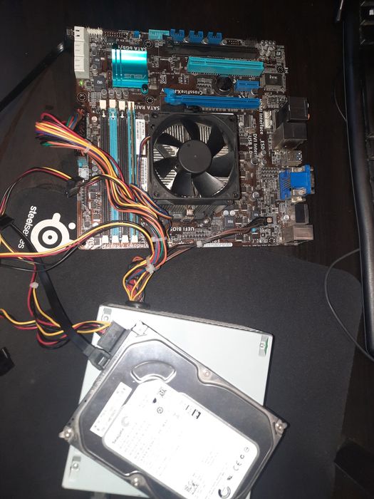 Componentes de computador452215651886714882