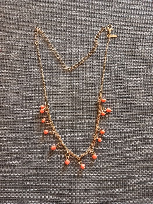 Біжутерія з коралами