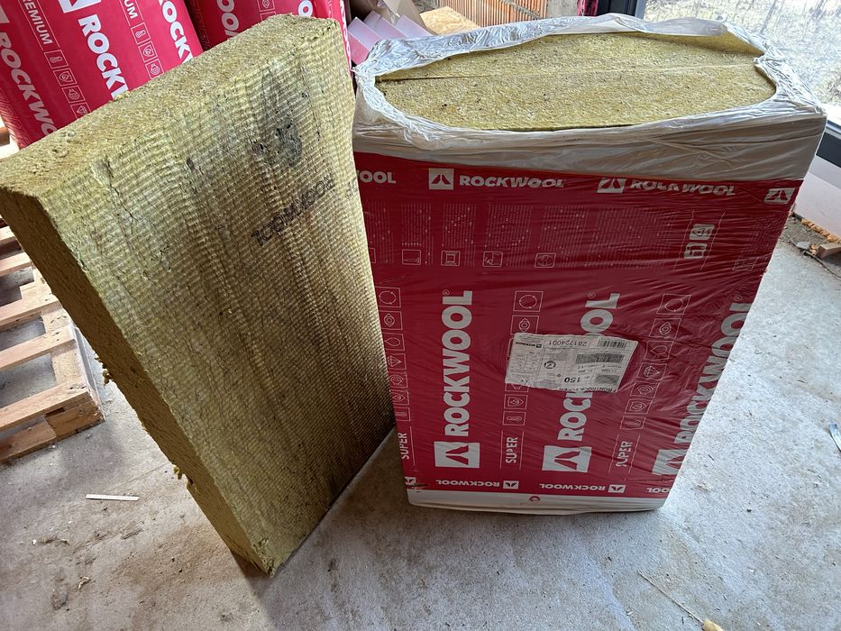 Welna elewacyjna FRONTROCK SUPER Rockwool 15 cm 1.8 m2
