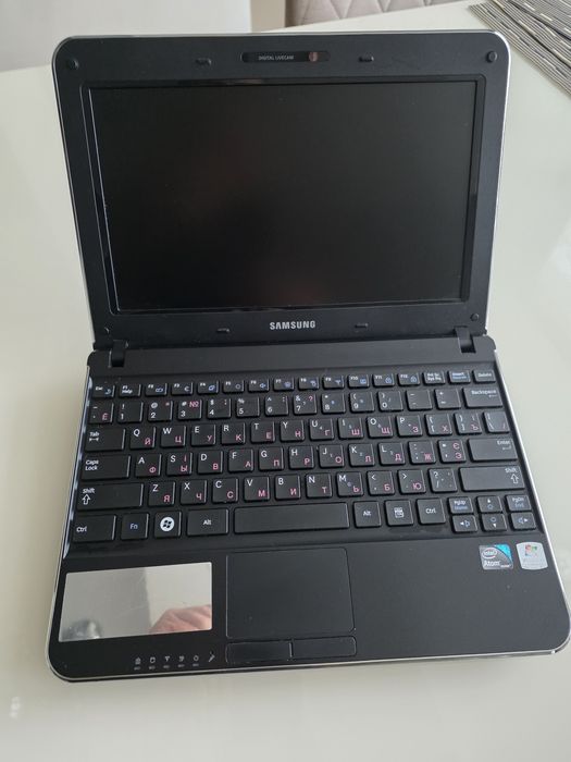 Нетбук Samsung N220 (NP-N220-JA02UA)