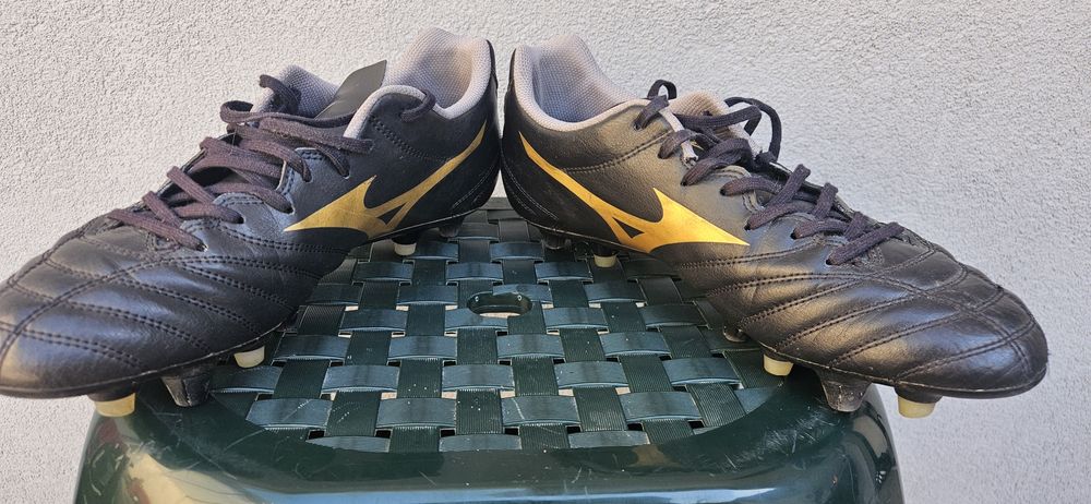 Chuteiras Mizuno NR 41