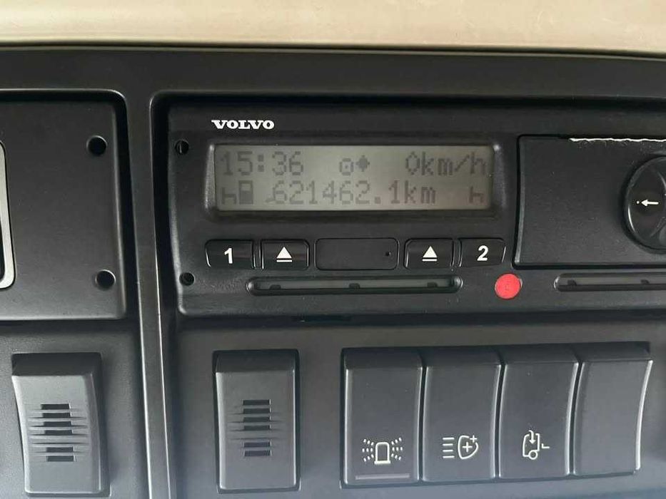 Volvo FH16 750 - COMO NOVA