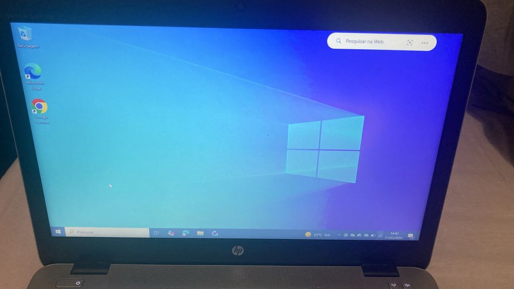 HP Portátil - Windows 10 Pro + Oferta de acessórios