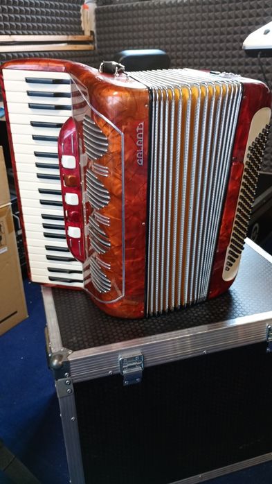Akordeon Galanti 120basow 4/5 chórów