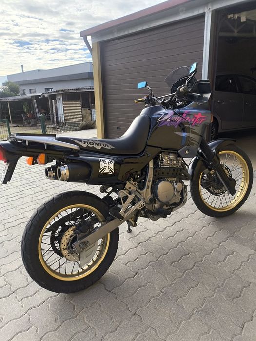 Honda NX650 Dominator (RD02)