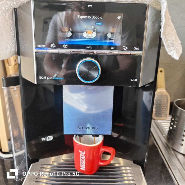 Máquina de café Siemens eq9 Conect plus wifi