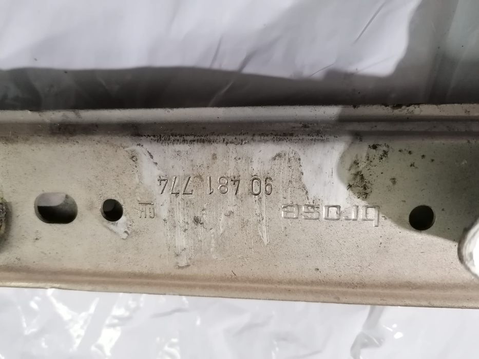 Elevador de vidro Corsa B