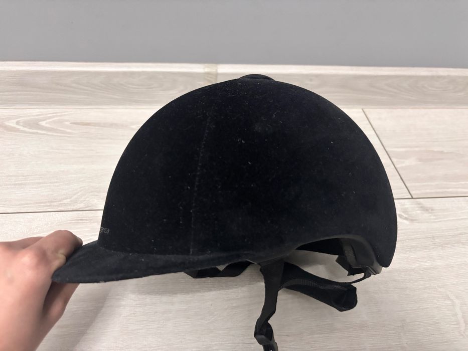 Kask jeździecki fouganza