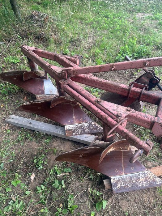 Pług 3 skibowy Duży Agromet Unia