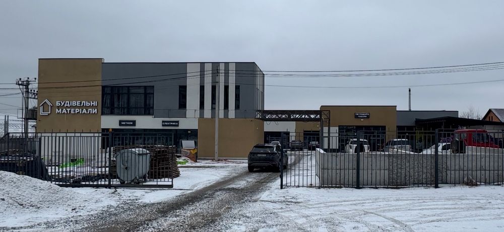 Район Академічний, продаж комплексу комерційних приміщень.