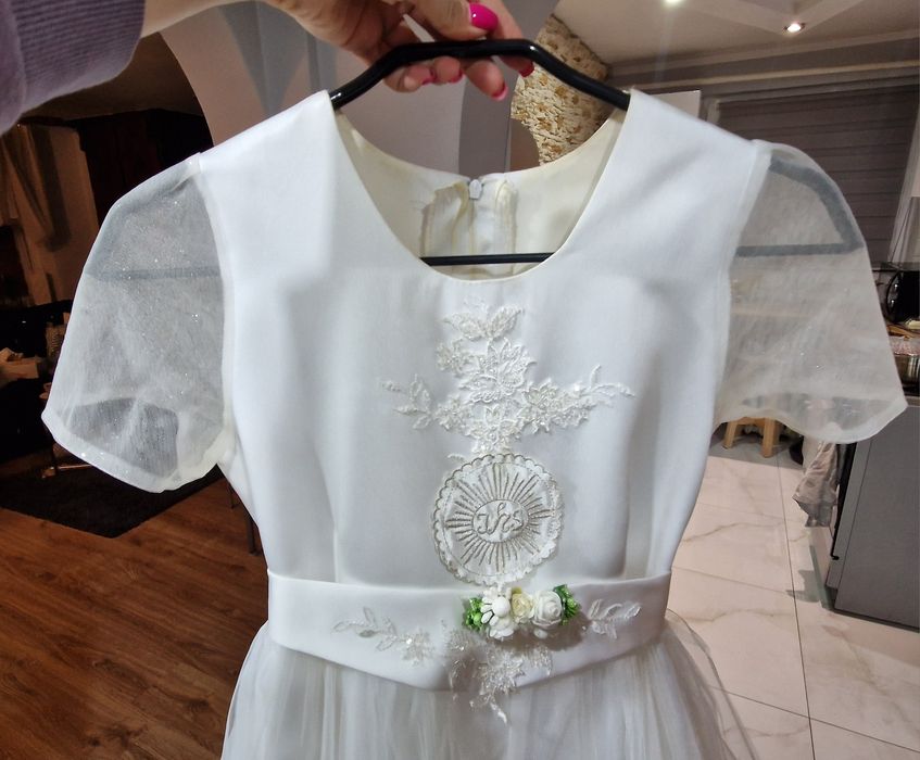 Sukienka komunijna komplet 10 elementów  Komunia buty wianek rękawiczk