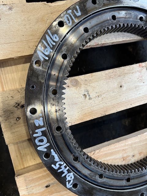 łożysko obrotu z reduktorem do minikoparki