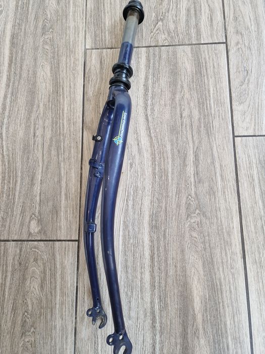 Widelec rowerowy przedni sztywny 28 cali