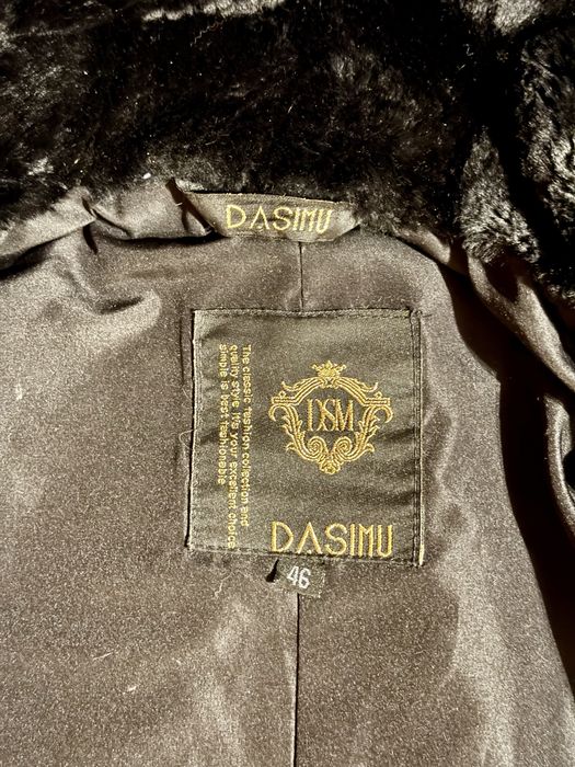 Шуба з мутона і чорнобурки б/в