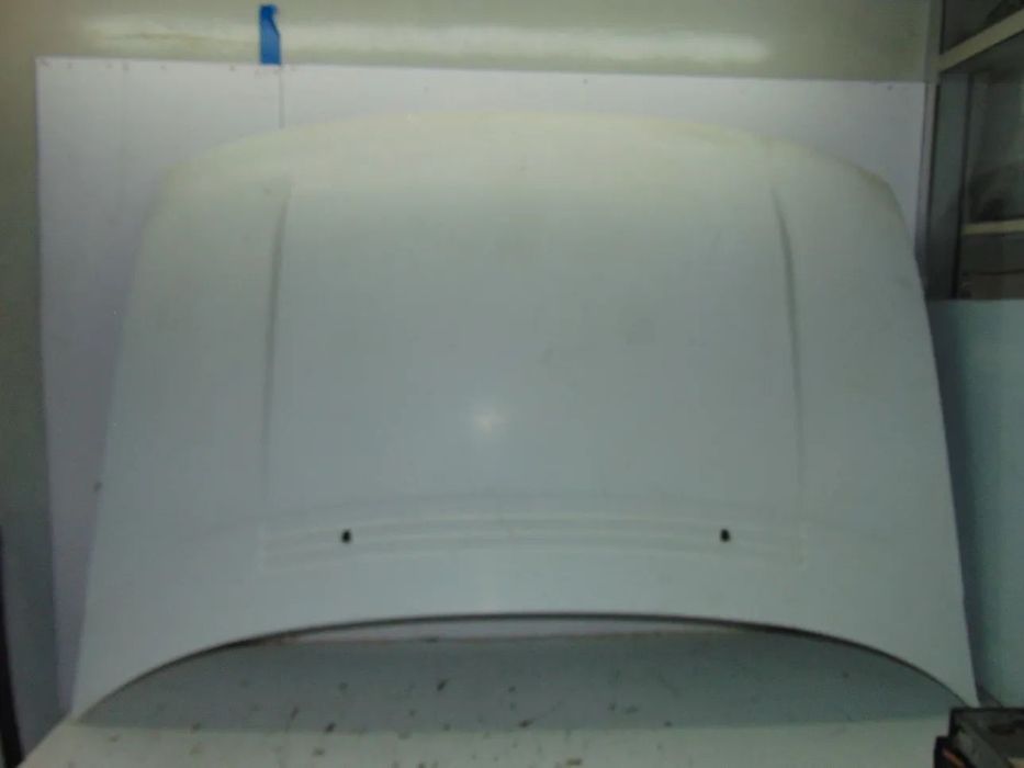 Mitsubishi Space Runner capot " usado em bom estado