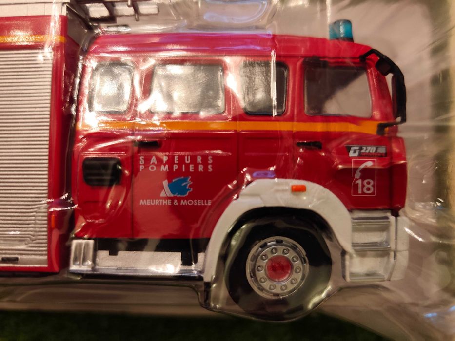 Carro Miniatura RENAULT - G27 Camião Bombeiros sapadores Franceses 1993 escala 1:43 - MUITO RARO - Oferta Envio