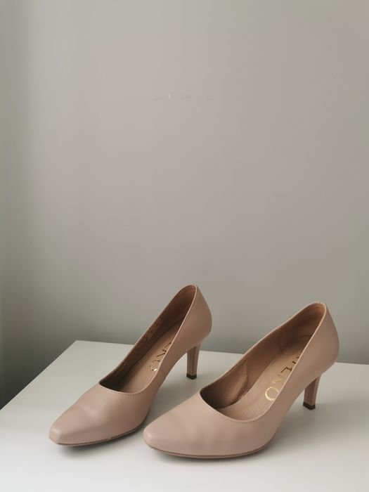 Bezowe szpilki Ryłko, obcas 7,5 cm