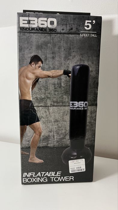 Wieza , worek bokserski stojacy