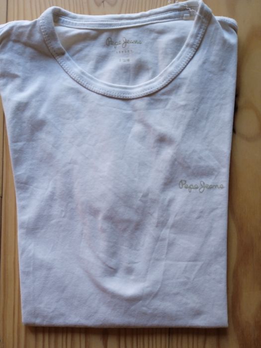 T shirts diversas marcas tamanhos e feitios