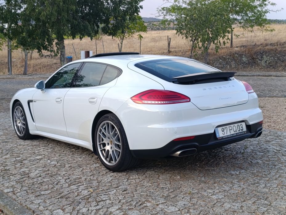 Porche panamera Stuttgart 3.0 d  V6 300 CV 88.000 KMS 2015-03 nacional — photo 5