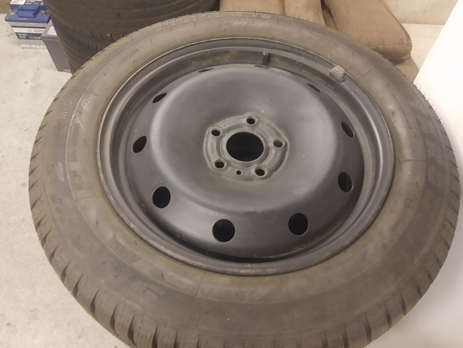 Koła zimowe 5x108 16' opony 205/55/16 bdb stan