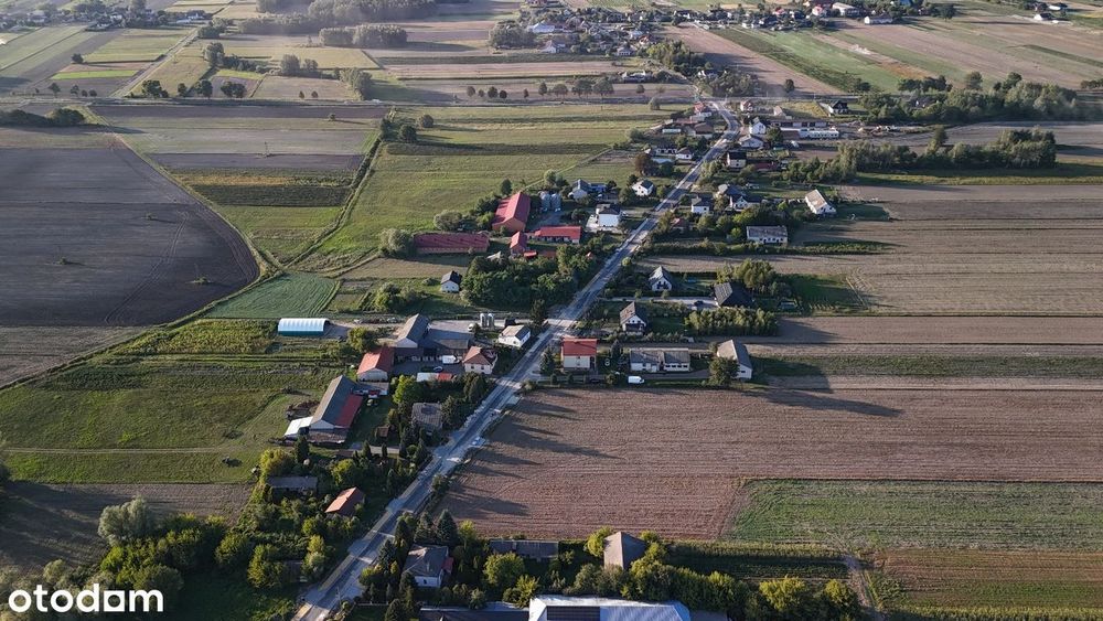 Działka budowlana 2721m² w miejscowości Szczęście - asfaltowy dojazd