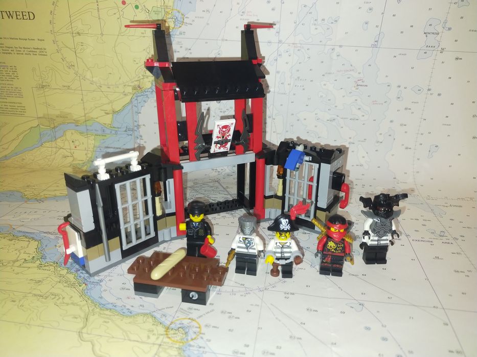LEGO 70591 ucieczka z więzienia Kryptarium
