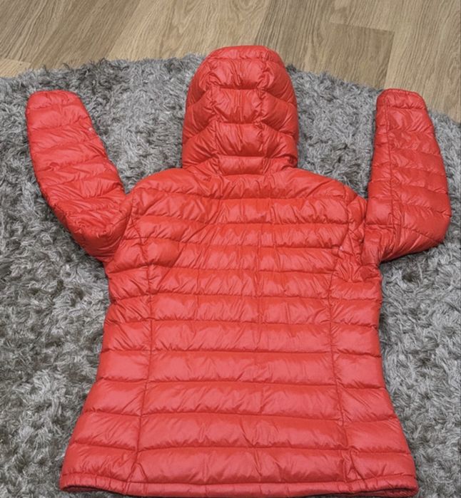 Casaco de penas sintéticas Benetton