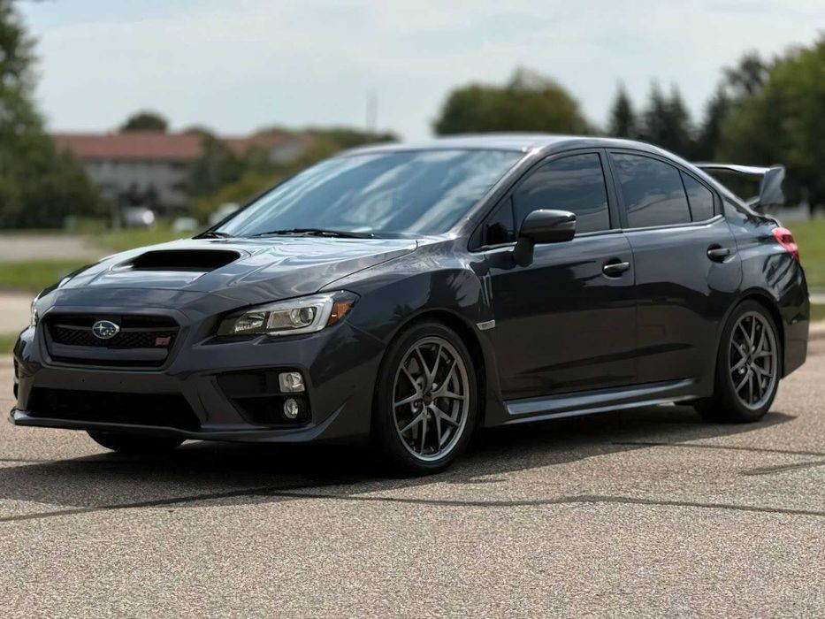 Subaru WRX STI Limited      2017