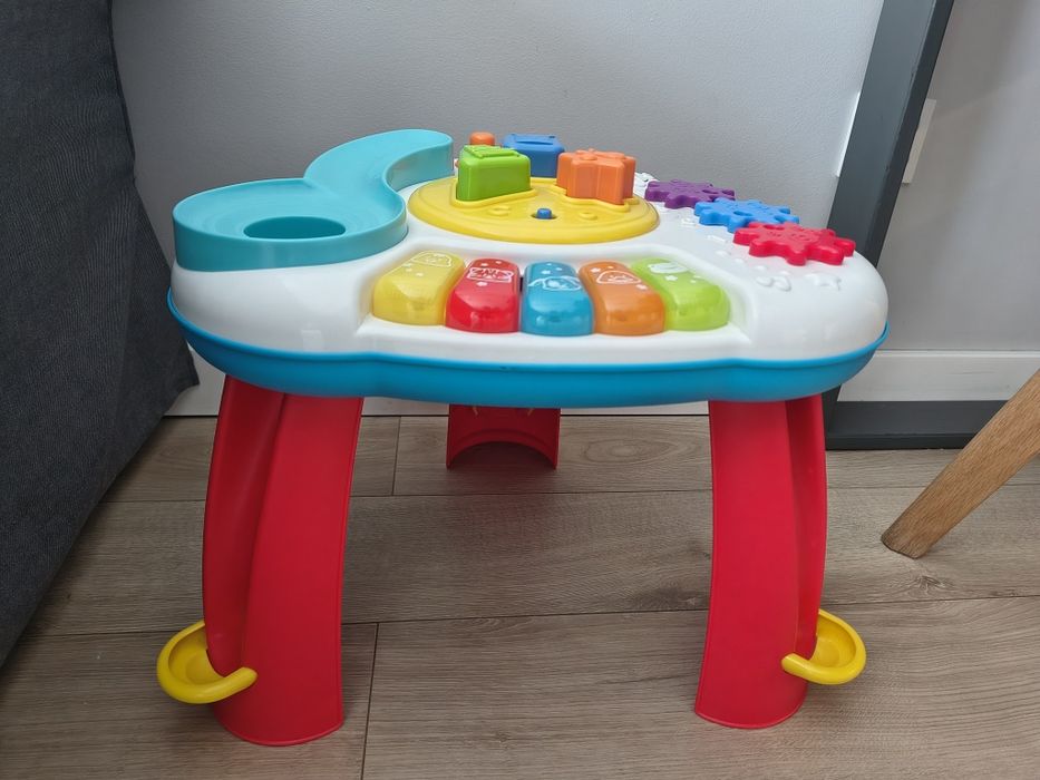 Stolik edukacyjny multimedialny