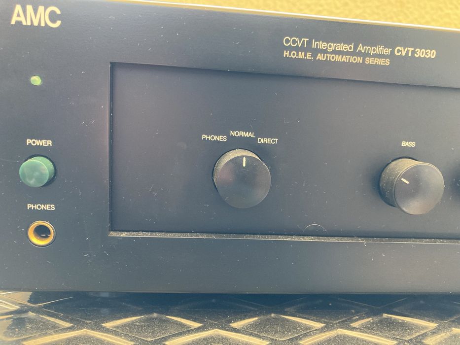 AMC CVT-3030, Integrated Tube-Amplifier