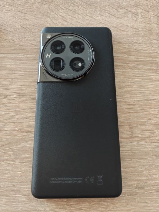 OnePlus 12 12/256GB Global