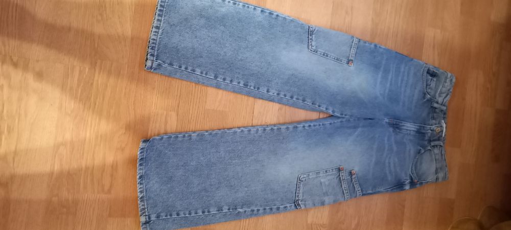 Джинси Denim -ZARA на 11-12  років,зріст 152 см.