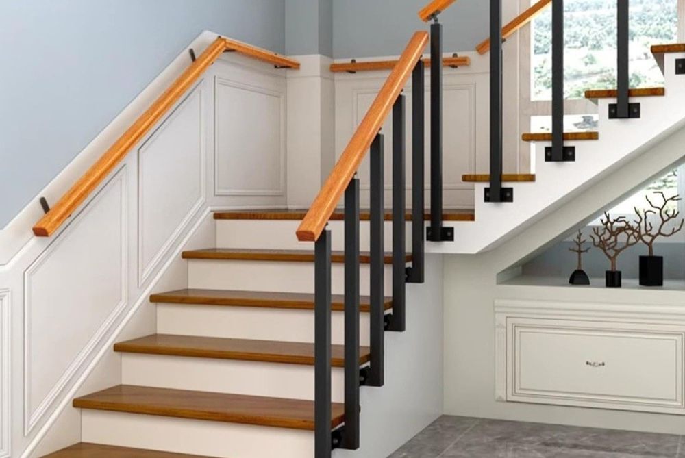 Słupek montażowy boczny balustrada balkony poręcze schodowe naboczne