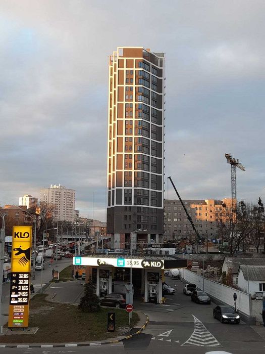 ВВЕДЕНО В ЕКСПЛУАТАЦІЮ! Без комісії! 5 поверх.Продаж 1-кім., ЖК"Генезис",м.Шулявська.До центру - 10хв. Індустріальний провулок. Програми. Переуступка