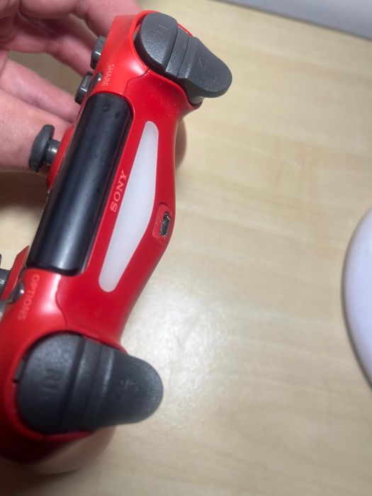 Sprzedam pad na ps4