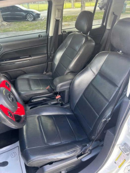 Jeep Patriot Limited      2014