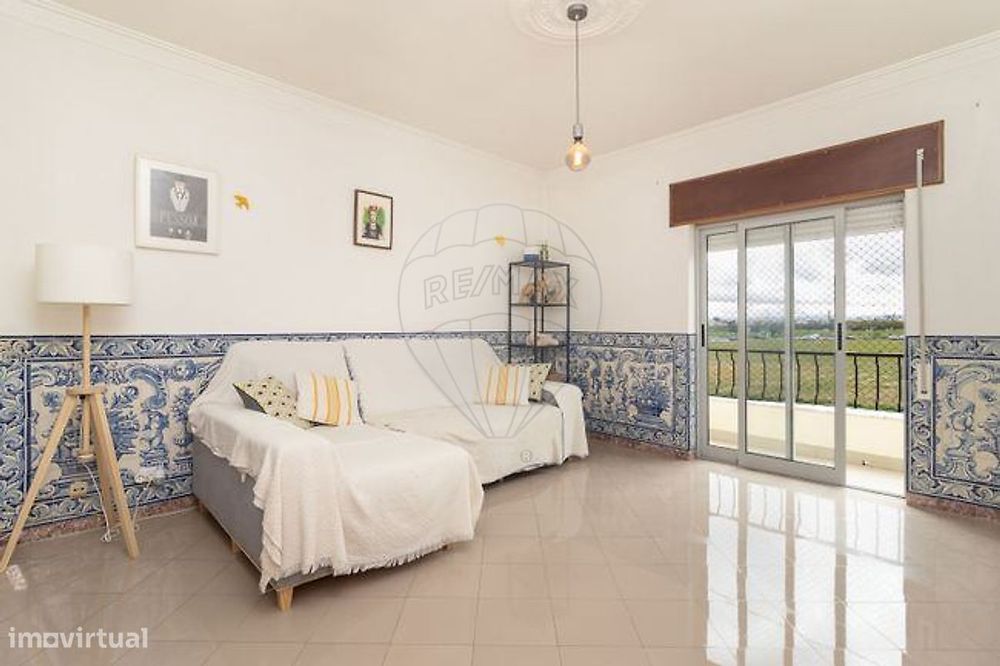 Apartamento T2 para venda — Alhos Vedros, Setúbal