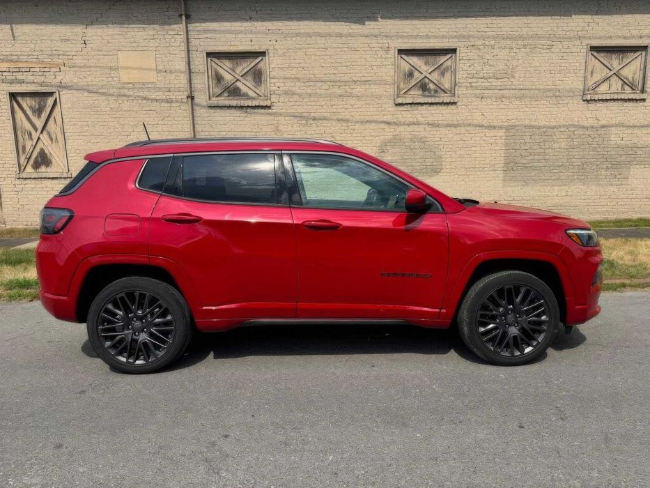 Jeep Compass      2022