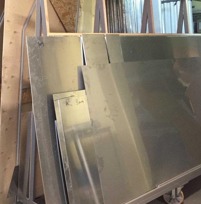 нержавейка нержавеющий лист склад   алюминий есть дюраль  листы плиты