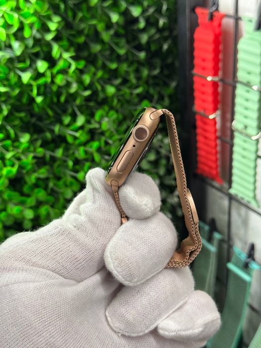Apple Watch 5 40mm Gold WATCHMANIA Магазин Гарантія Вибір